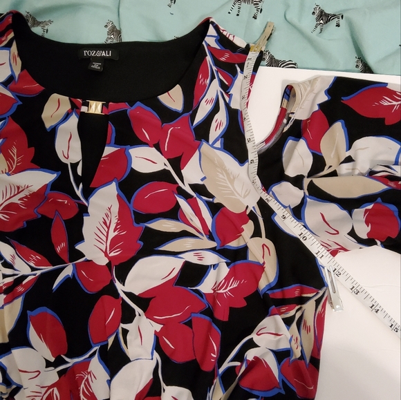 ROZ & ALLI WOMAN 2X FLORAL PRINT SHIFT DRESS COLD SHOULDER SCOOP NECK - Picture 5 of 9